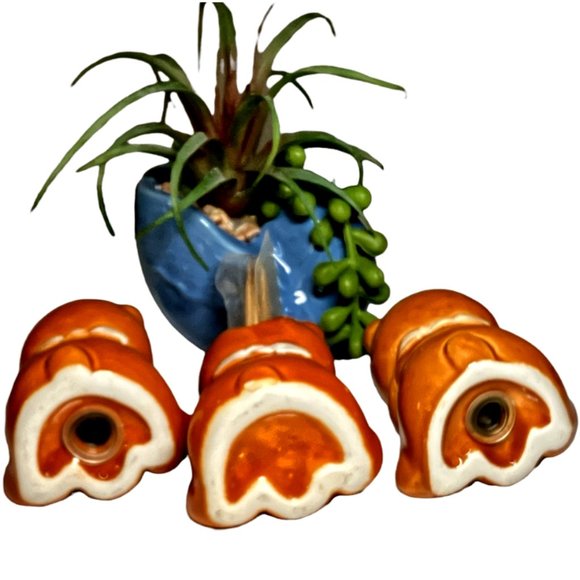 Vtg 1950's Set of (3) Honey Bear Salt & Pepper Shakers & Toothpick Holder - Picture 9 of 9